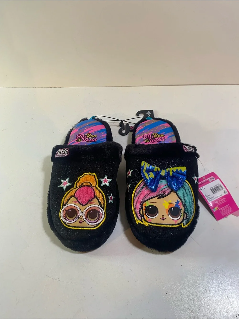 NWT L.O.L Surprise! Scuff Character Fuzzy Slippers Size 4-5